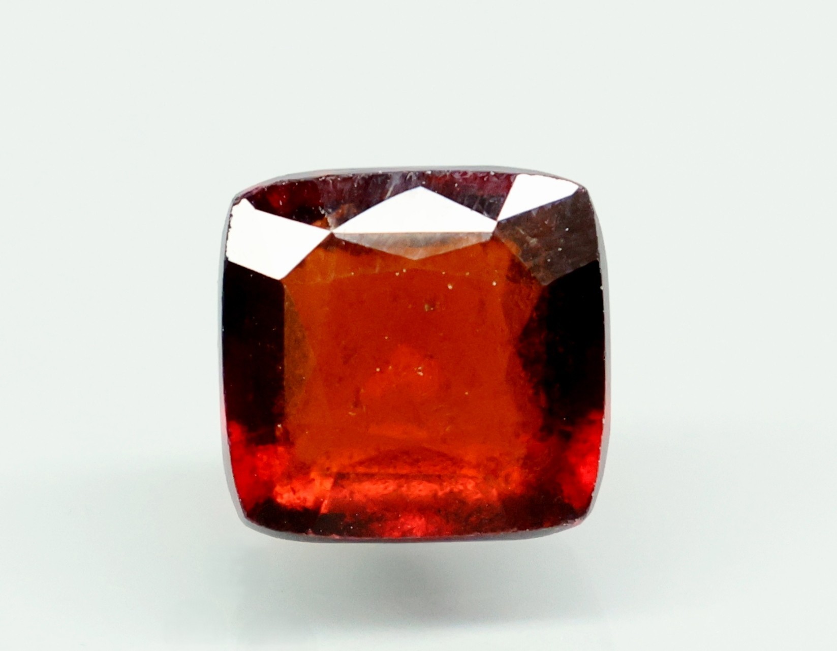 HESSONITE GOMED 10.04 Ct.