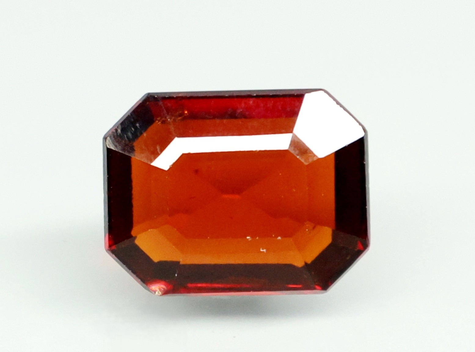 HESSONITE GOMED 10.86 Ct.