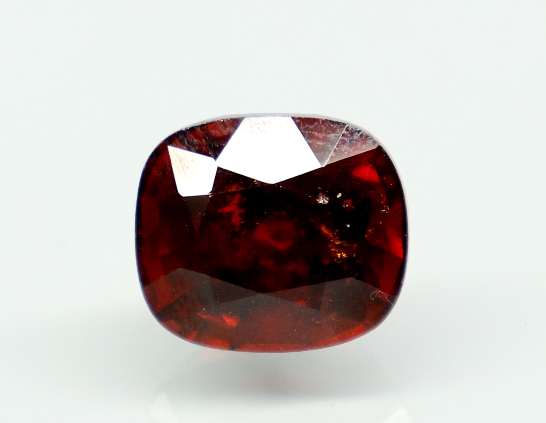 HESSONITE GOMED 12.03 Ct.