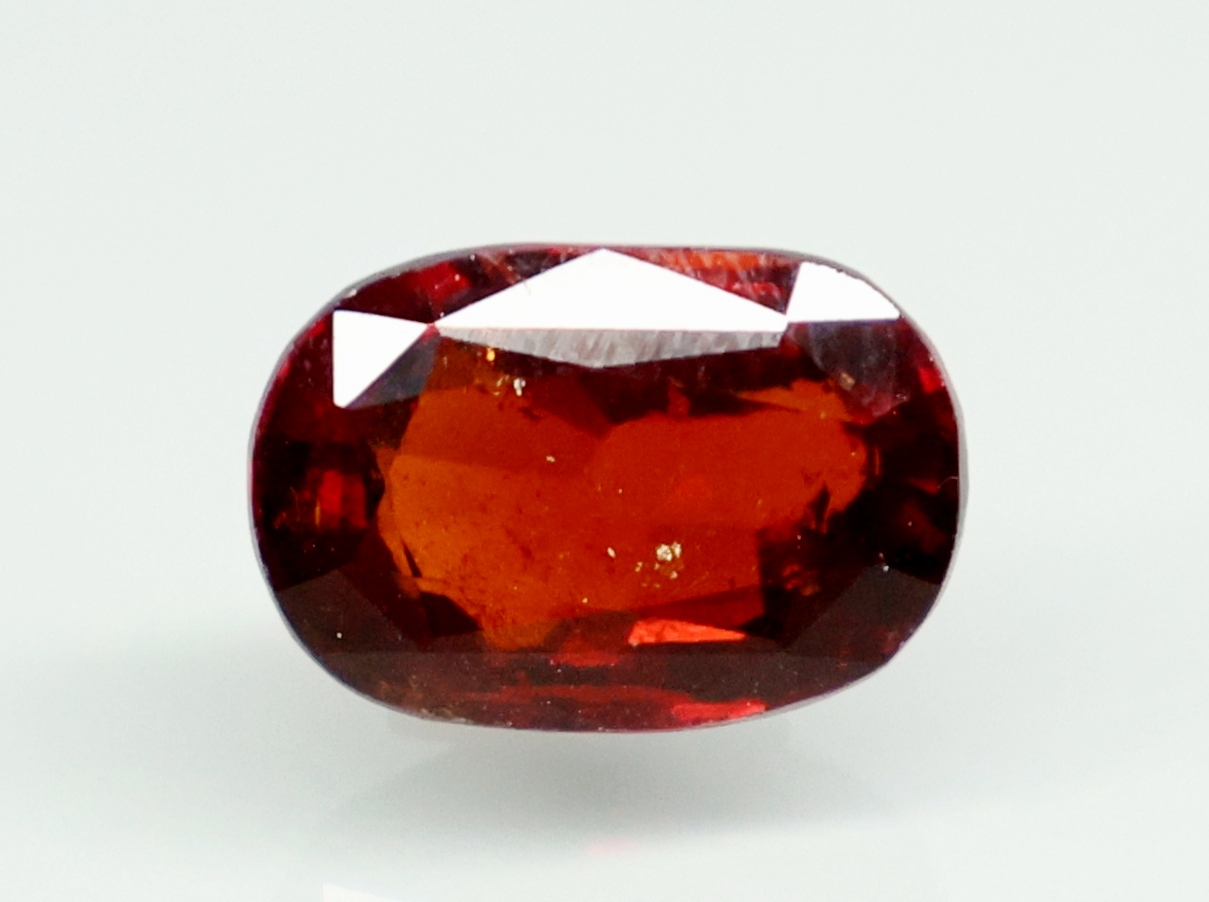 HESSONITE GOMED 5.53 Ct.