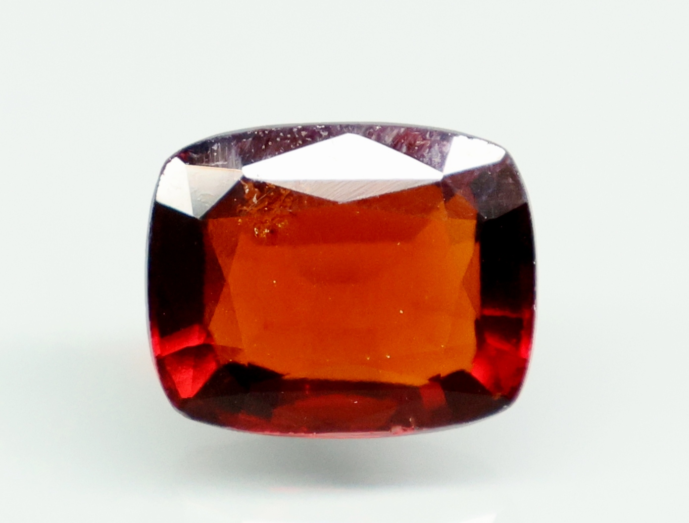 HESSONITE GOMED 8.22 Ct.