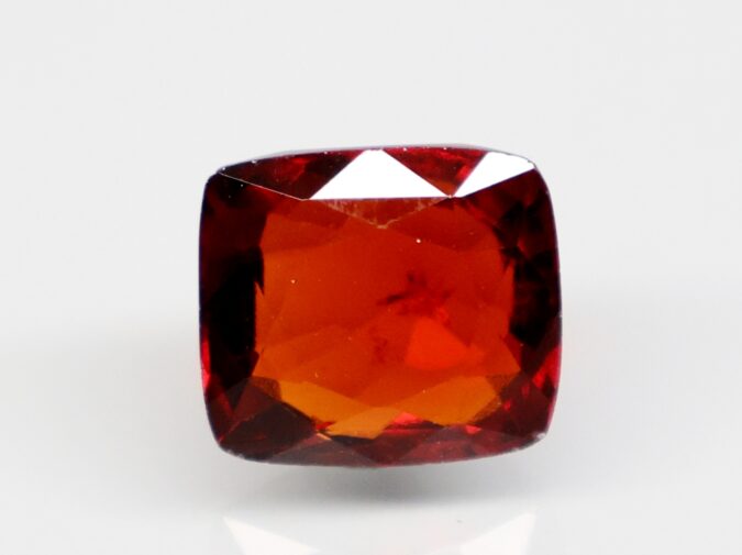 HESSONITE GOMED 10.79 Ct. 1 GMD7996K 1 HESSONITE GOMED 10.79 Ct.