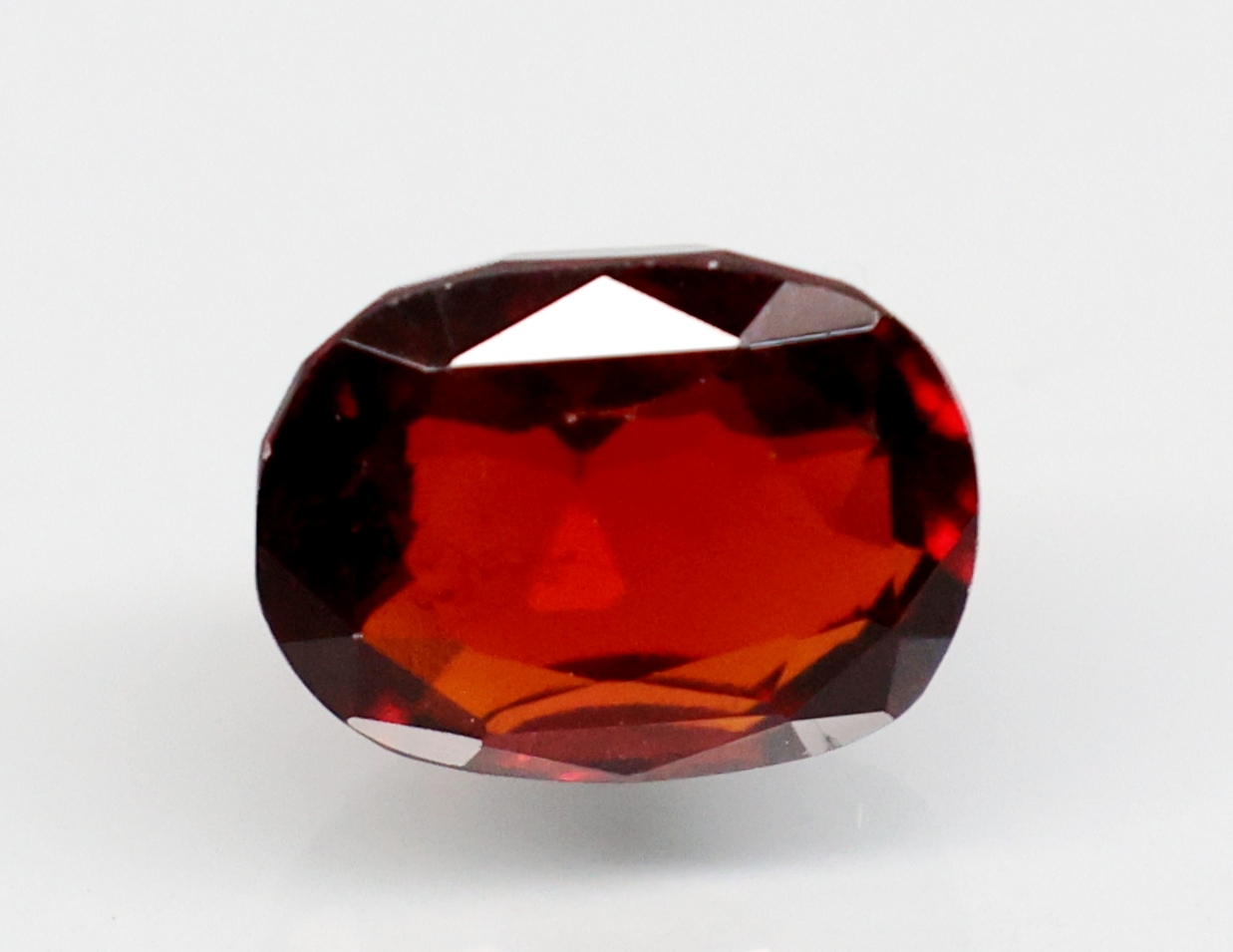 HESSONITE GOMED 8.22 Ct.