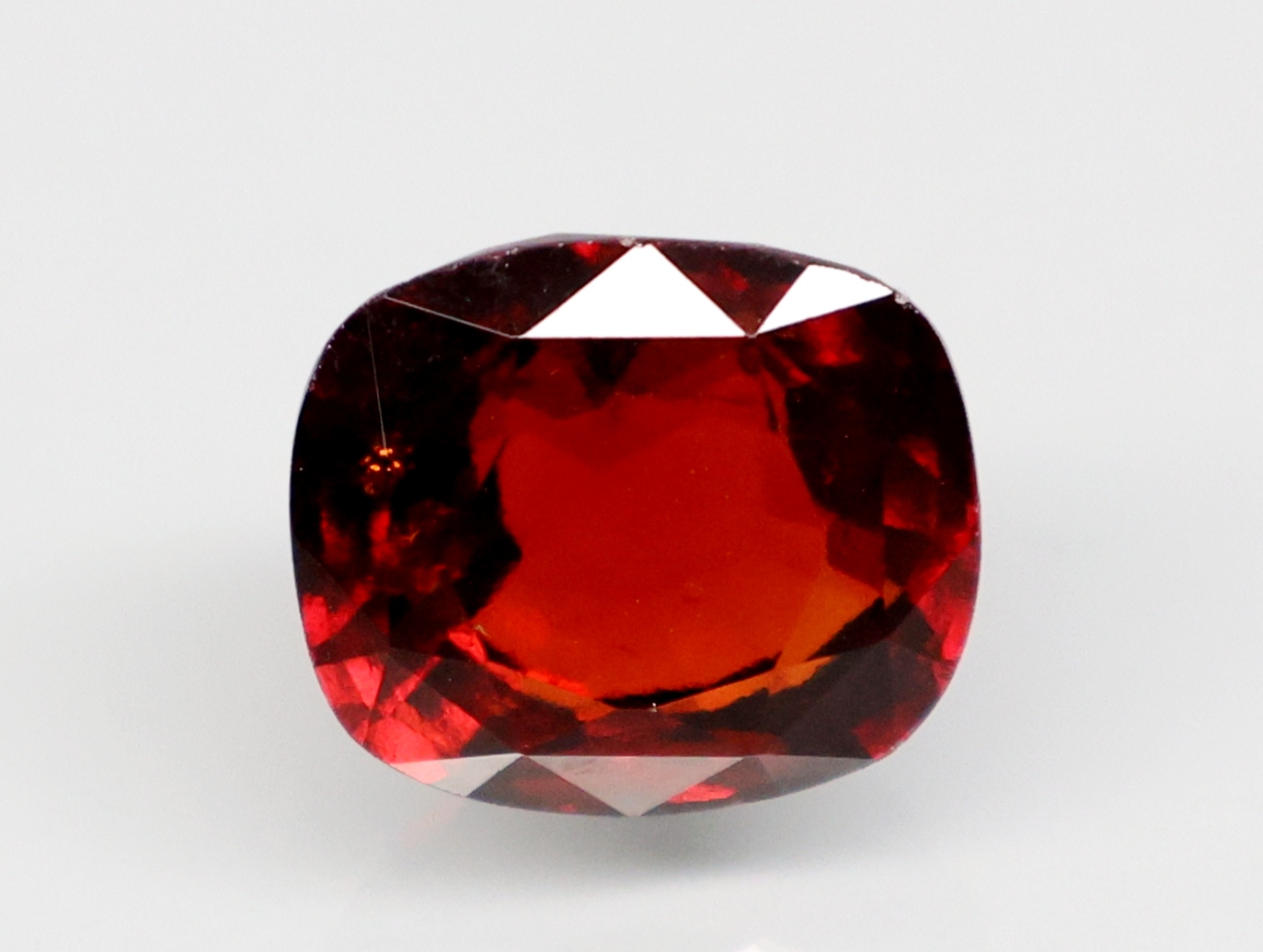 HESSONITE GOMED 9.78 Ct.