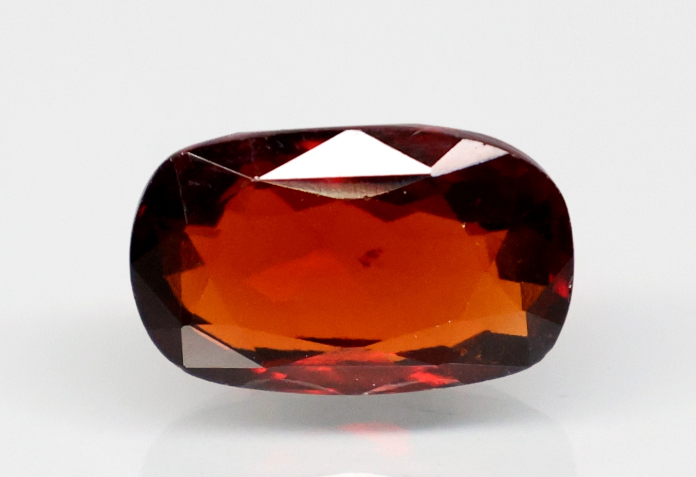 HESSONITE GOMED 7.06 Ct.
