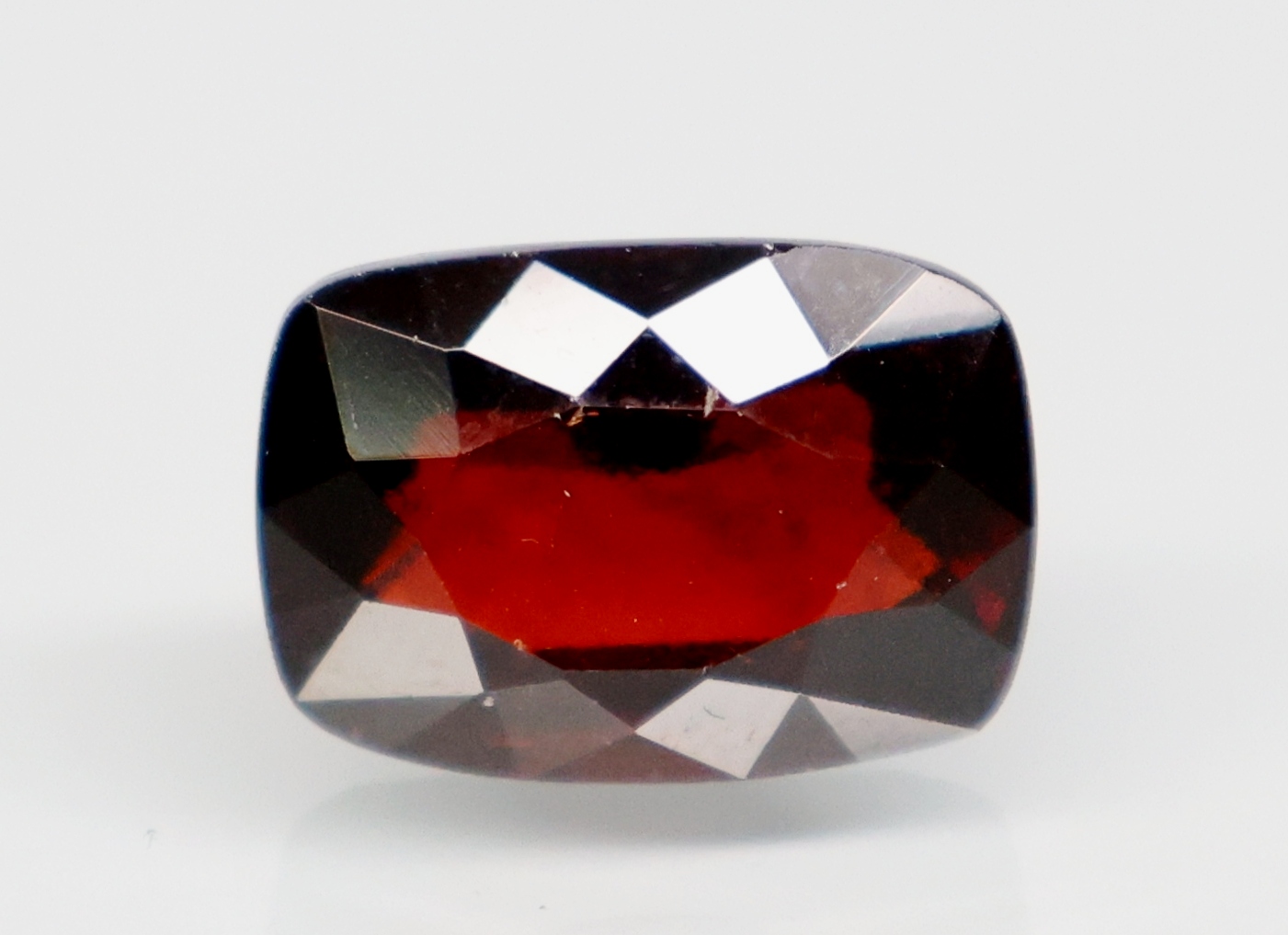HESSONITE GOMED 9.64 Ct.
