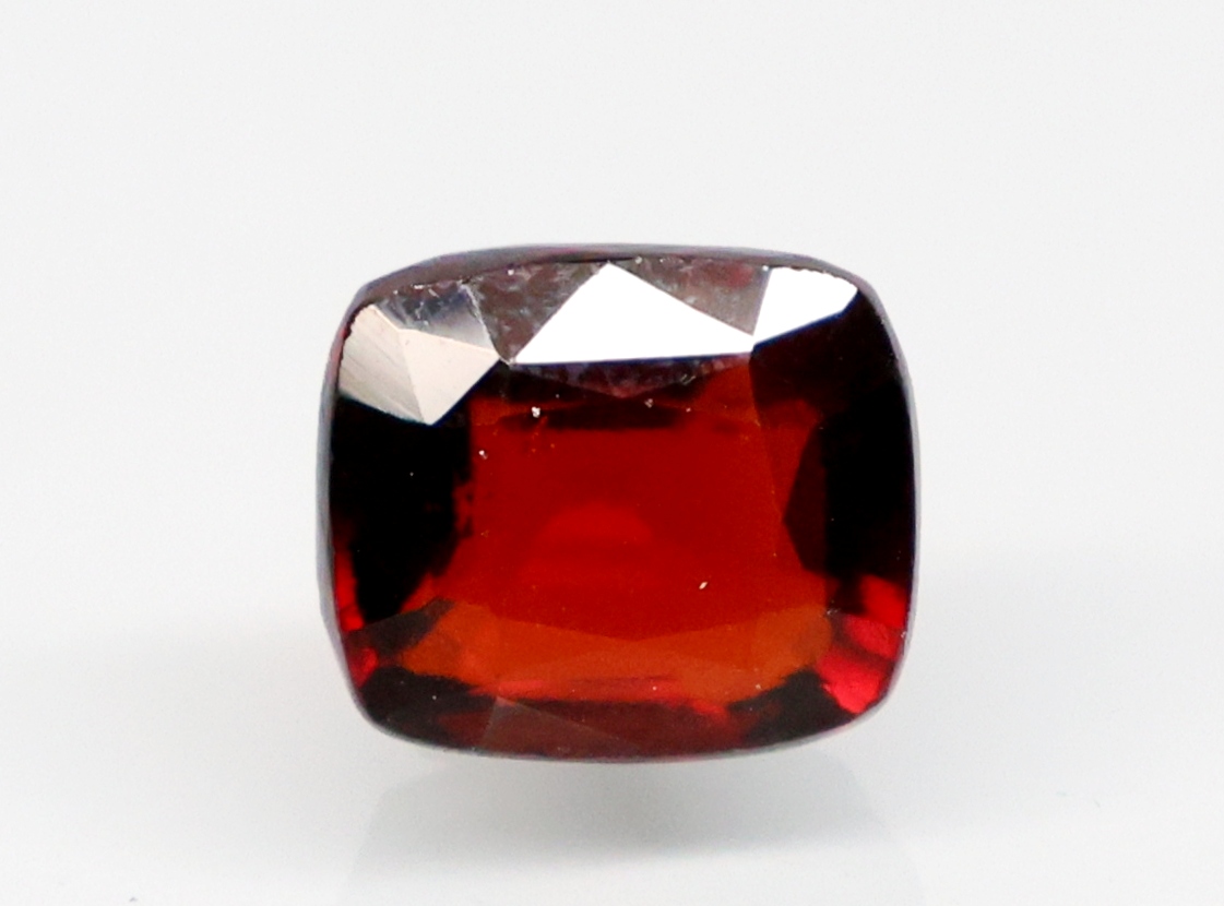 HESSONITE GOMED 5.53 Ct.