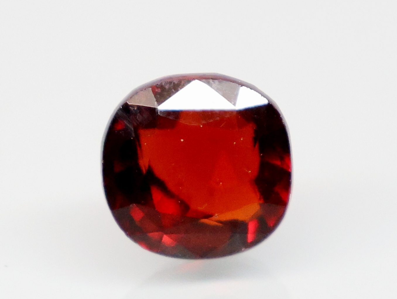 HESSONITE GOMED 6.58 Ct.