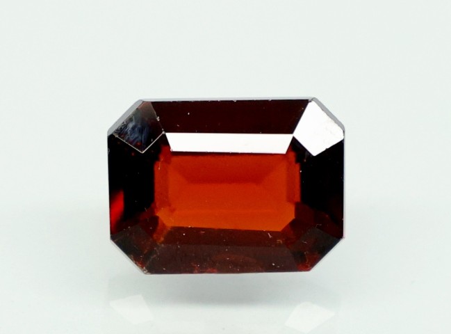 HESSONITE GOMED 7.23 Ct.