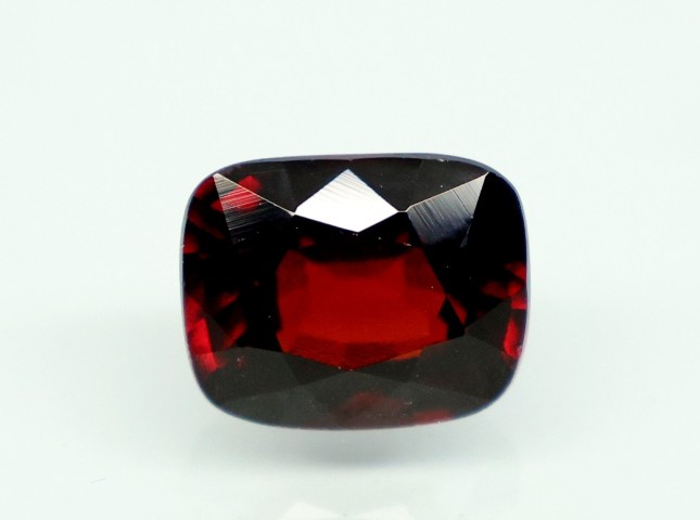 HESSONITE GOMED 8.72 Ct.