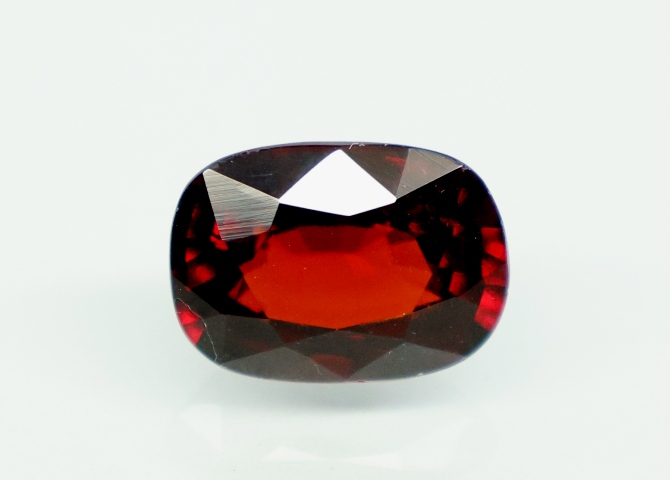 HESSONITE GOMED 9.56 Ct.