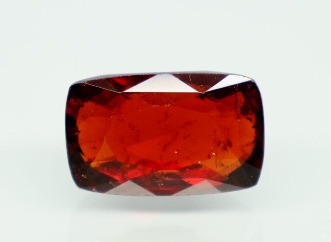 HESSONITE GOMED 13.56 Ct. HESSONITE GOMED 13.56 Ct.