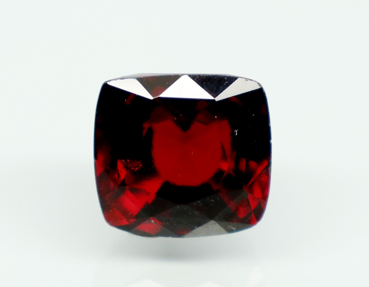HESSONITE GOMED 12.89 Ct.