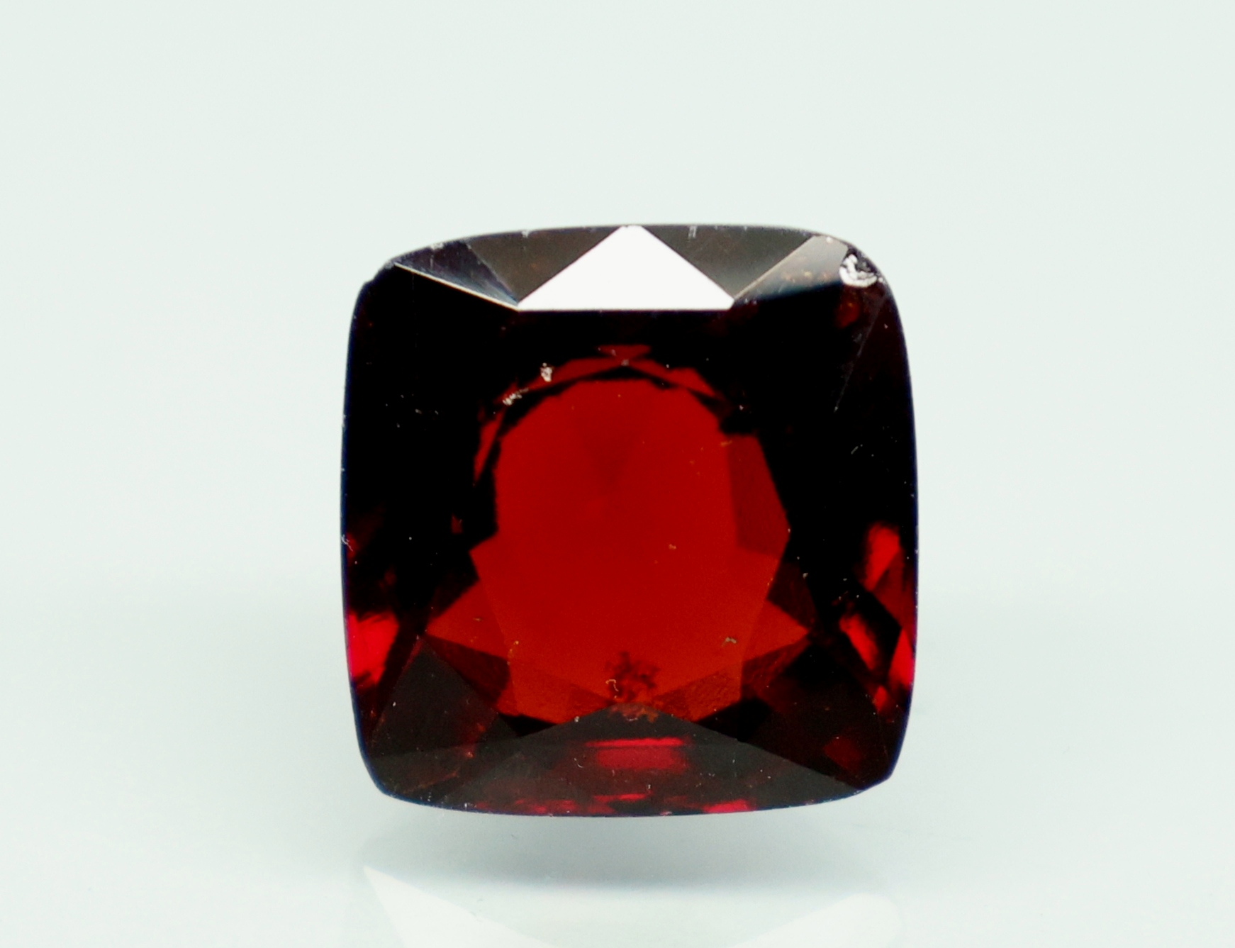 HESSONITE GOMED 15.32 Ct.