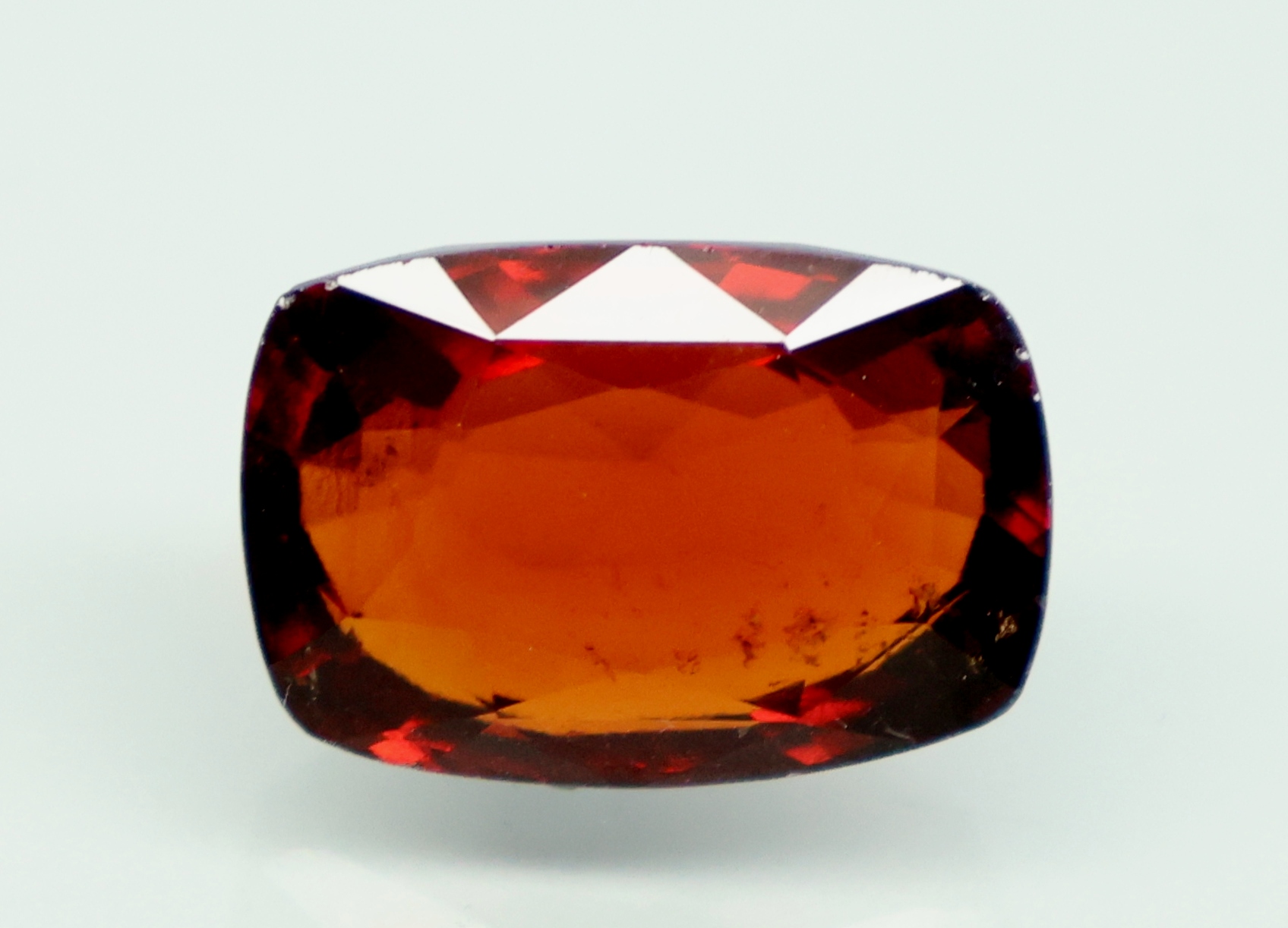 HESSONITE GOMED 13.74 Ct.