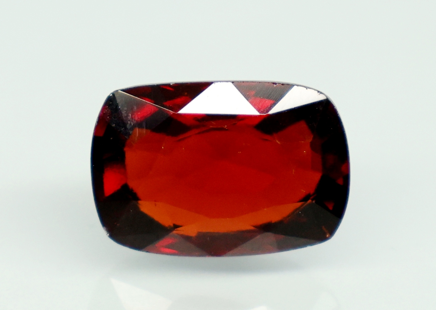 HESSONITE GOMED 13.49 Ct.