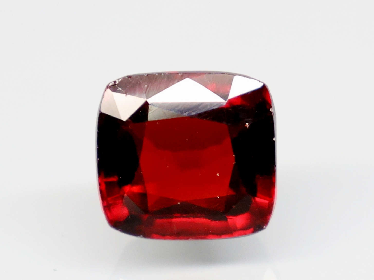 HESSONITE GOMED 9.36 Ct.