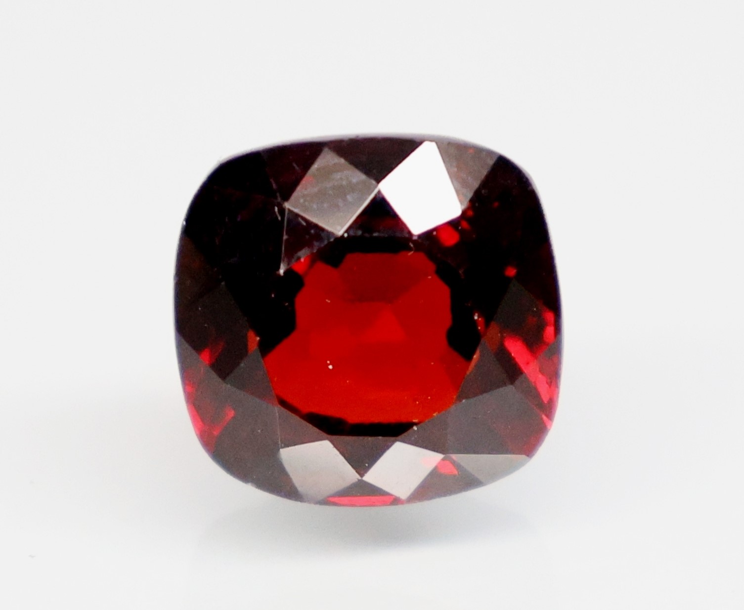 HESSONITE GOMED 8.57 Ct.
