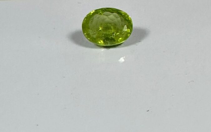 NPD794 1 PERIDOT 7.96 Ct.