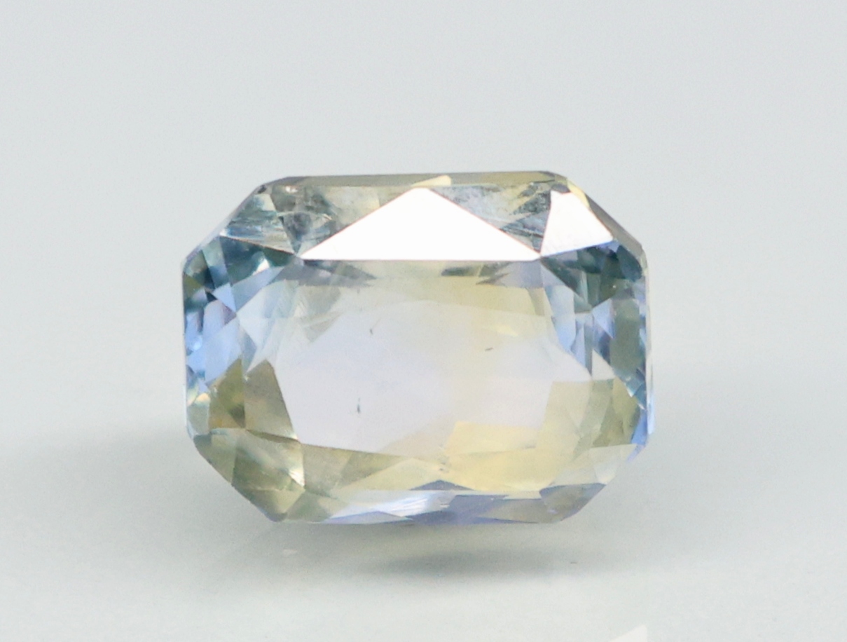 NATURAL SAPPHIRE 7.55 Ct.