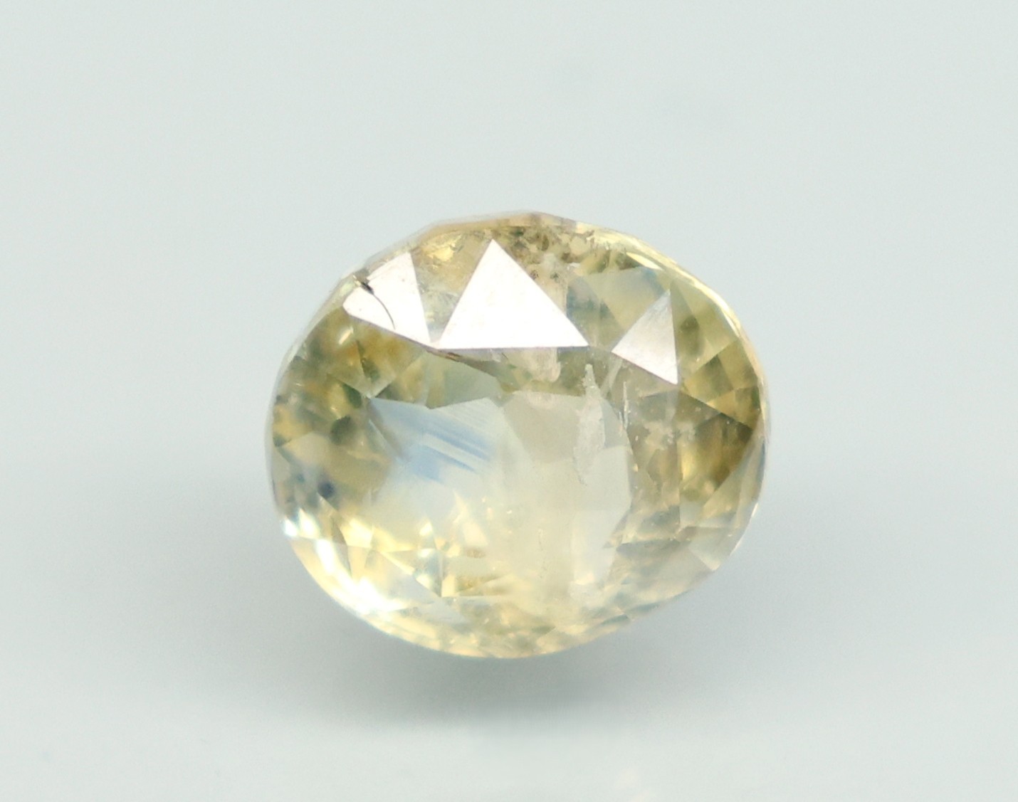NATURAL SAPPHIRE 5.7 Ct.