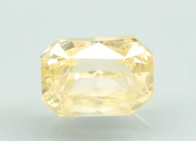 NYSP8967 1 YELLOW SAPPHIRE 5.61 Ct.