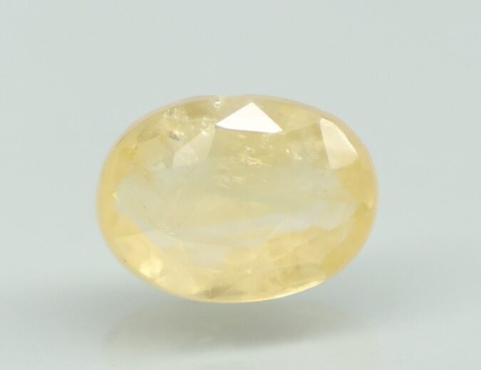 YELLOW SAPPHIRE 5.61 Ct. 1 NYSP9004 1 YELLOW SAPPHIRE 5.61 Ct.
