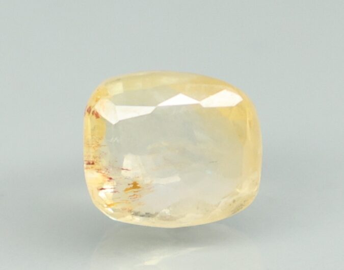 YELLOW SAPPHIRE 4.04 Ct. 1 NYSP9009 1 YELLOW SAPPHIRE 4.04 Ct.