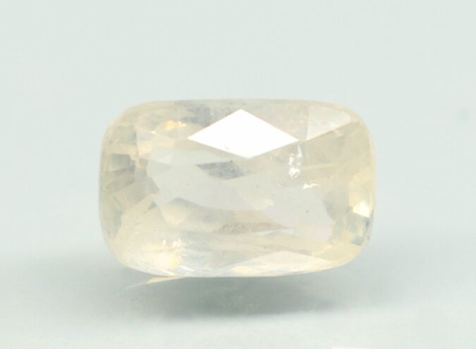NYSP9012 1 YELLOW SAPPHIRE 5.54 Ct.