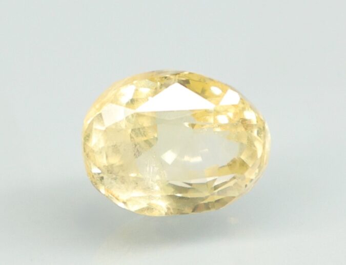 YELLOW SAPPHIRE 4.83 Ct. 1 NYSPG8958 1 YELLOW SAPPHIRE 4.83 Ct.