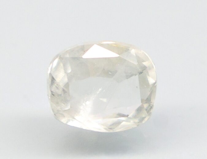 YELLOW SAPPHIRE 3.26 Ct. 1 NYSPG8978 1 YELLOW SAPPHIRE 3.26 Ct.