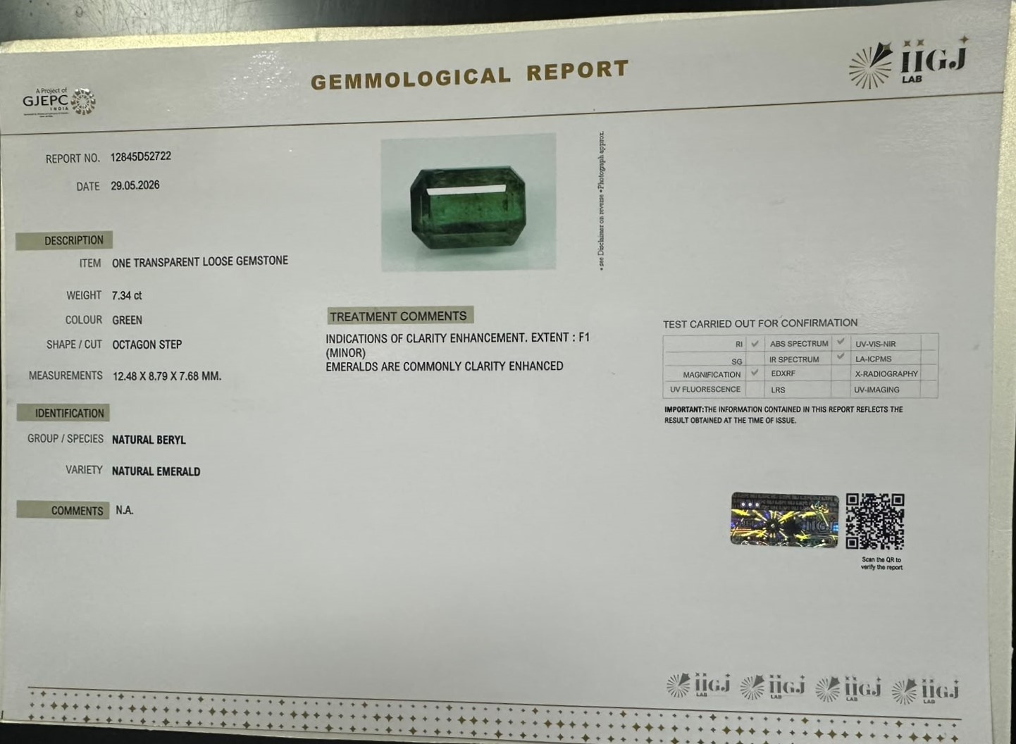 EMERALD 7.34 Ct. 3 EMR22758G 2 EMERALD 7.34 Ct.