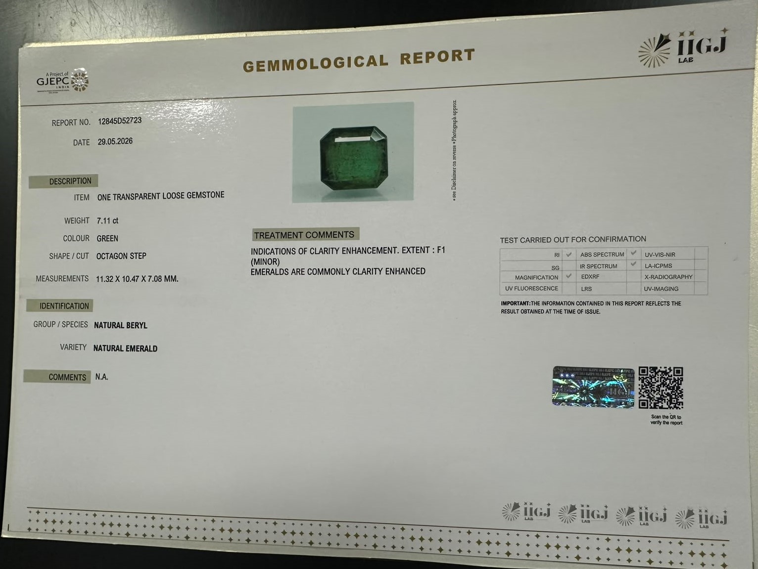 EMERALD 7.11 Ct. 3 EMR22759G 2 EMERALD 7.11 Ct.
