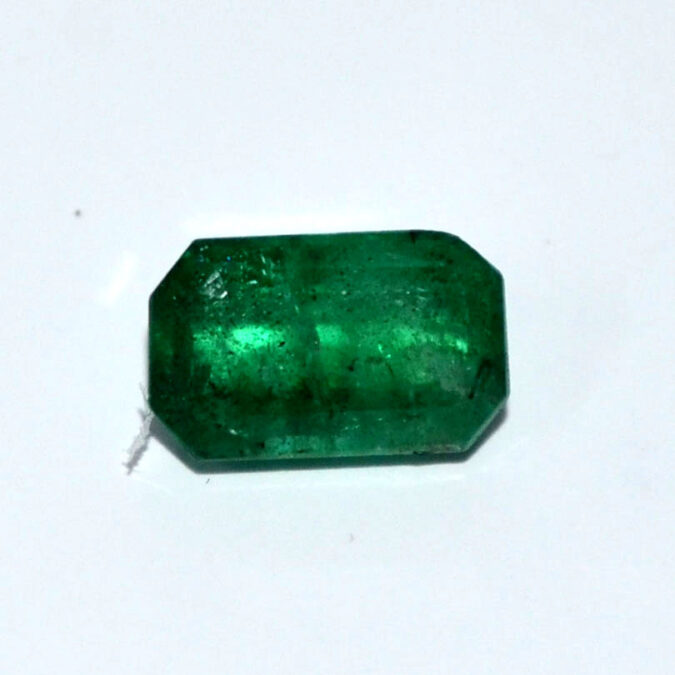 EMERALD 2.82 Ct. 1 EMR23440K 1 EMERALD 2.82 Ct.
