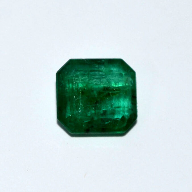 EMERALD 2.7 Ct. 1 EMR23475K 1 EMERALD 2.7 Ct.