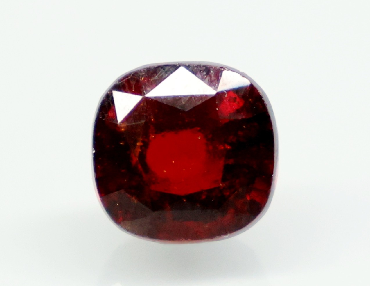 HESSONITE GOMED 6.1 Ct.