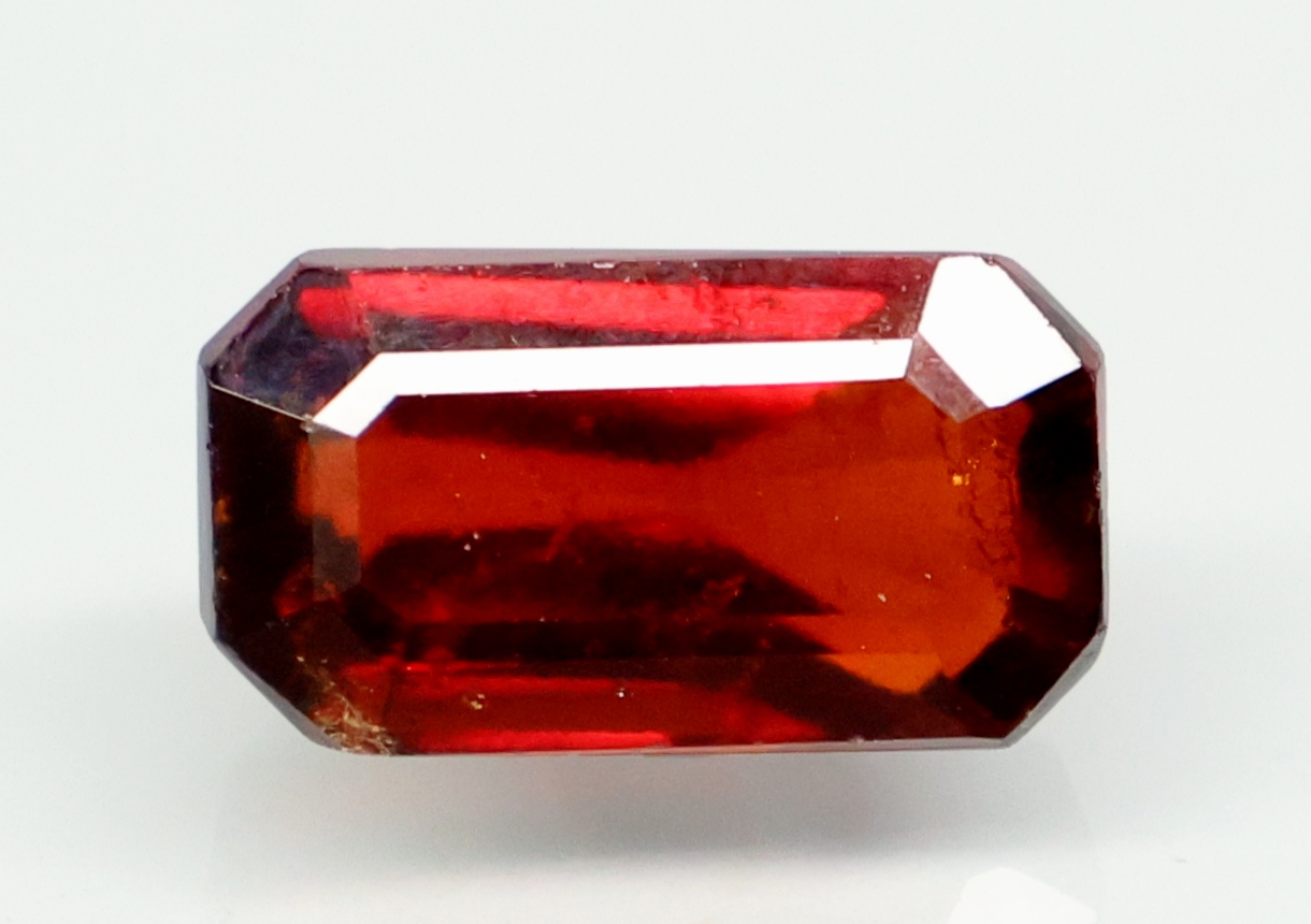 HESSONITE GOMED 9.58 Ct.