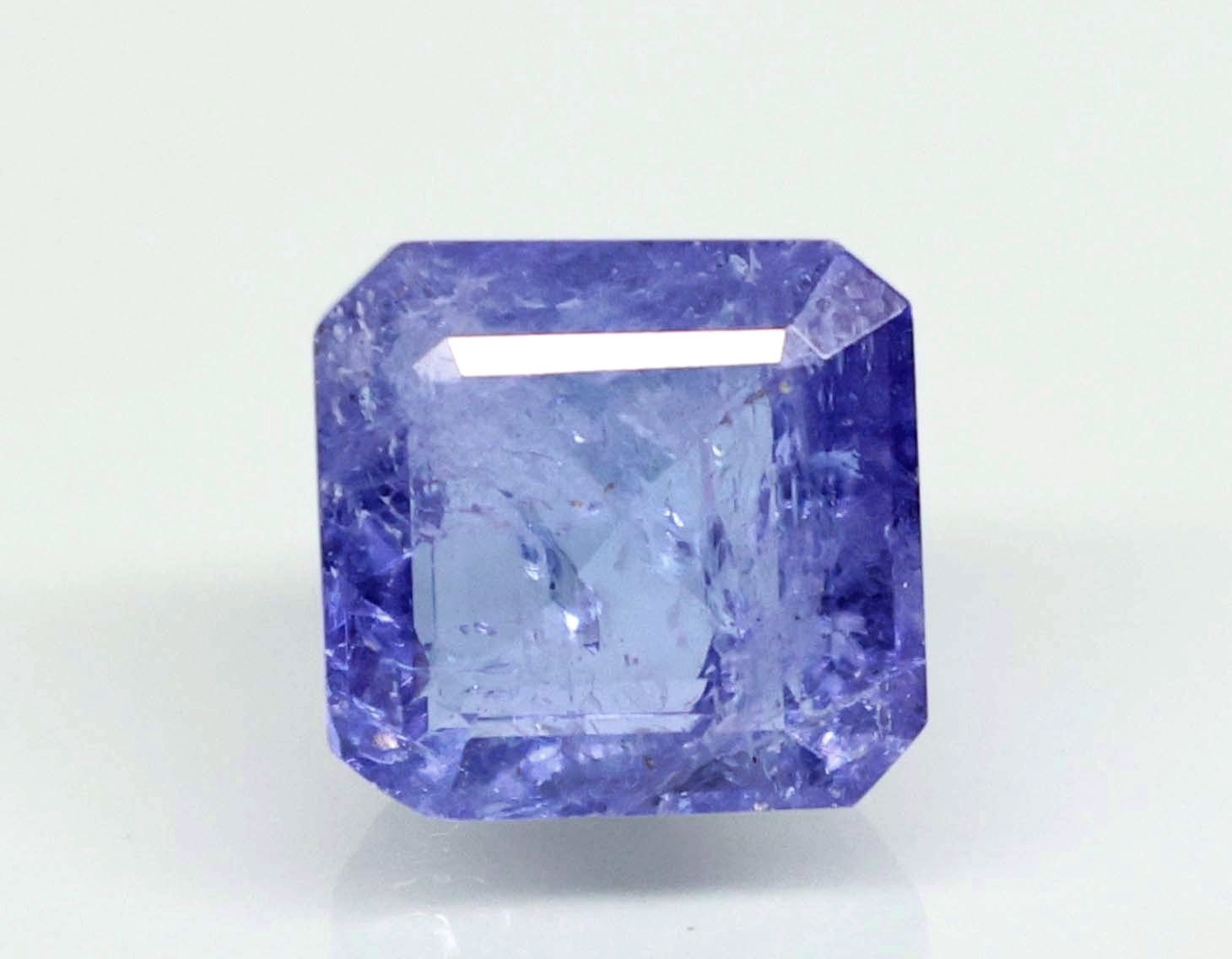 TANZANITE 7.59 Ct.