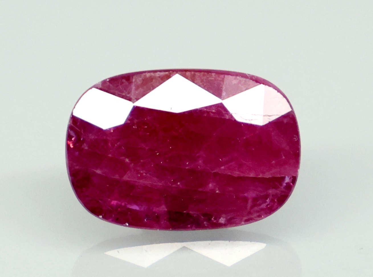 RUBY 5.28 Ct.