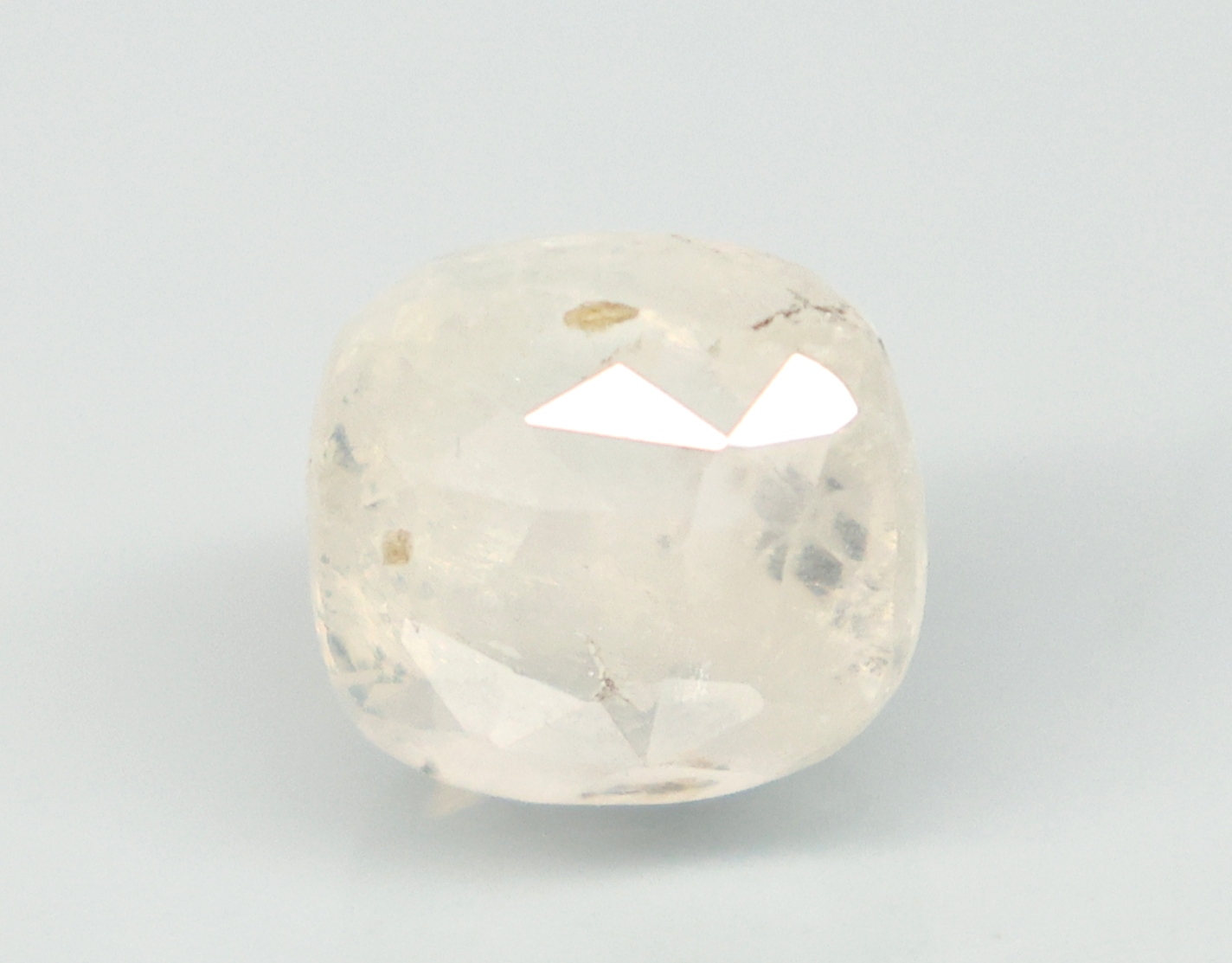 YELLOW SAPPHIRE 6.68 Ct. YELLOW SAPPHIRE 6.68 Ct.