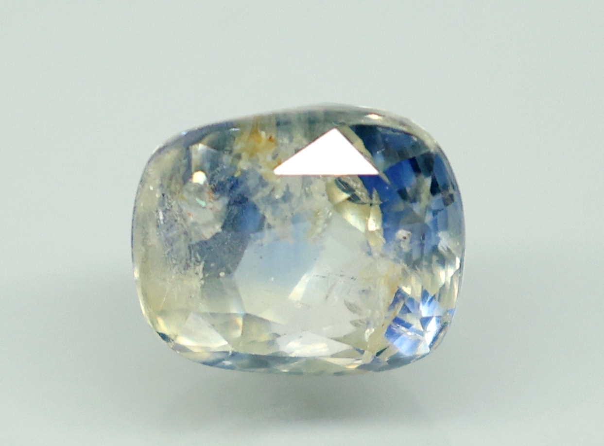 NATURAL SAPPHIRE 7.01 Ct.