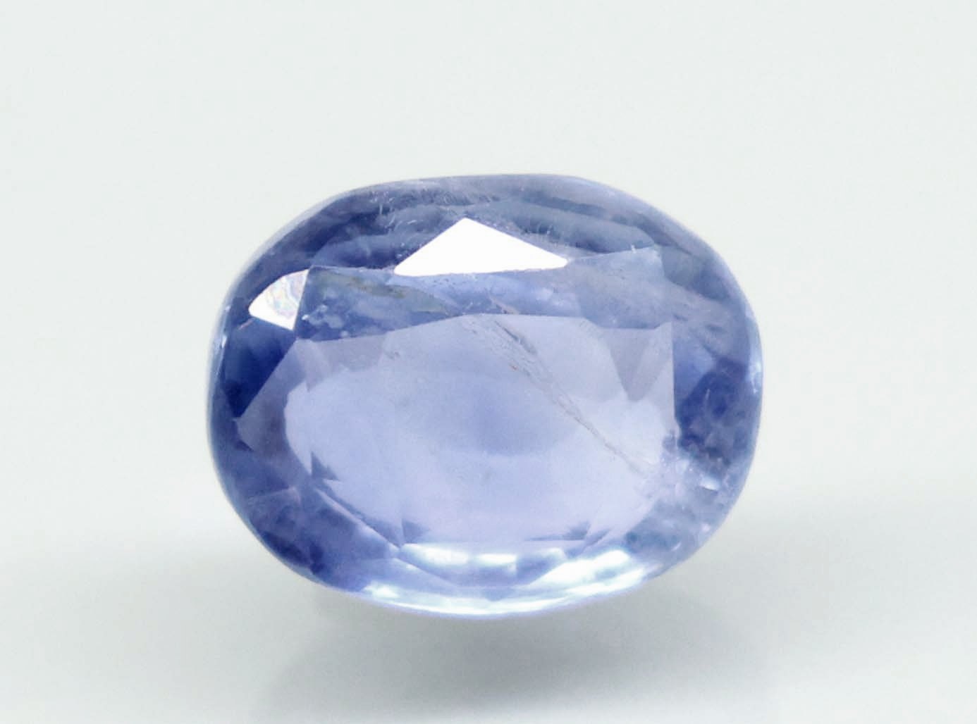 BLUE SAPPHIRE 4.76 Ct.