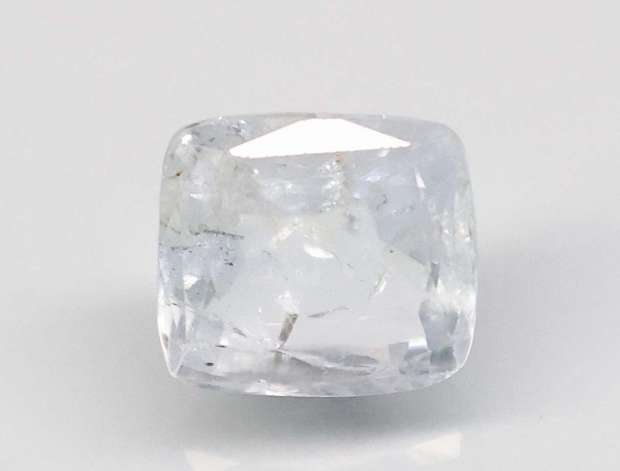 BLUE SAPPHIRE 4.68 Ct.