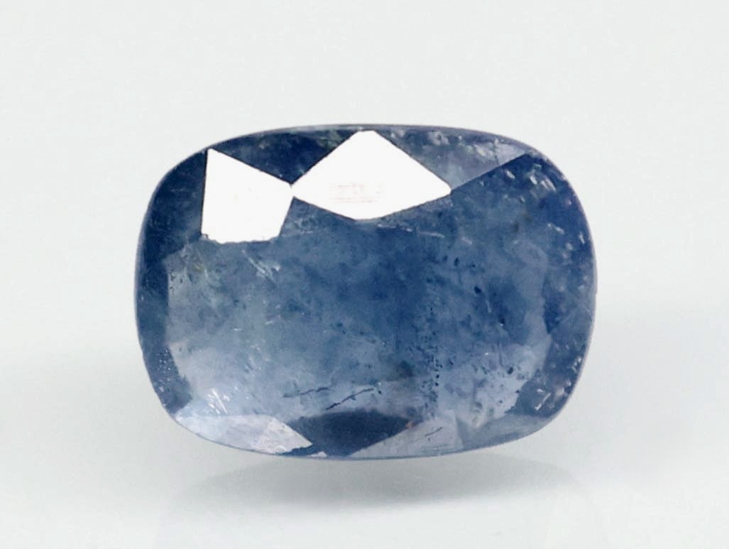 BLUE SAPPHIRE 3.78 Ct.