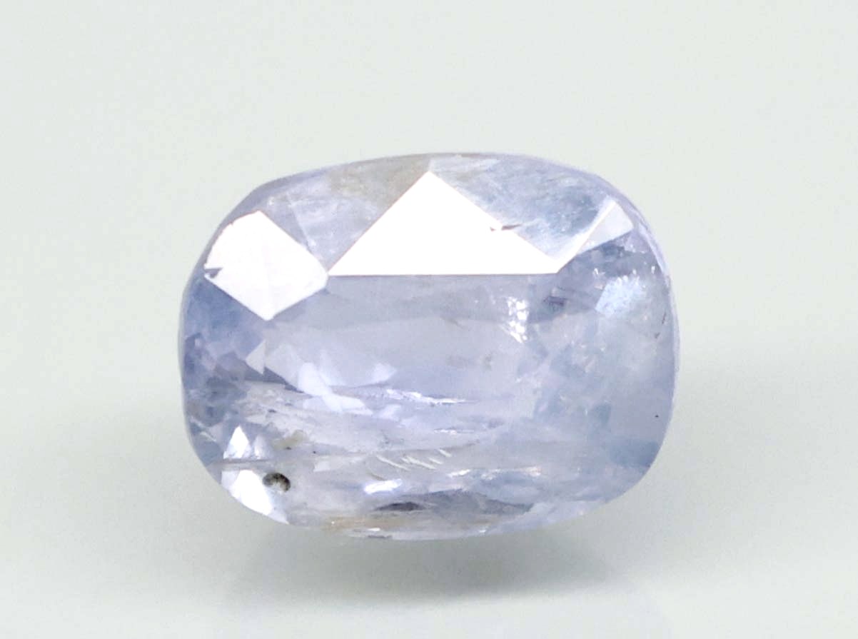 BLUE SAPPHIRE 5.24 Ct.