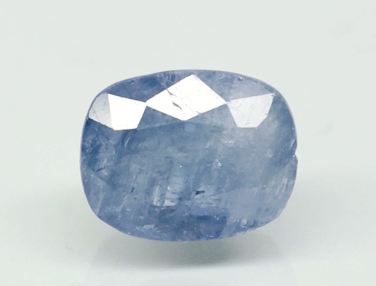 BLUE SAPPHIRE 10.05 Ct.