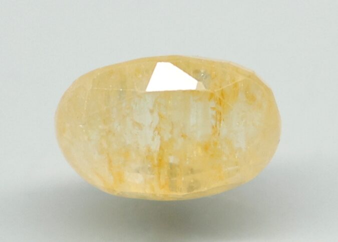 YELLOW SAPPHIRE 6.23 Ct. YELLOW SAPPHIRE 6.23 Ct.