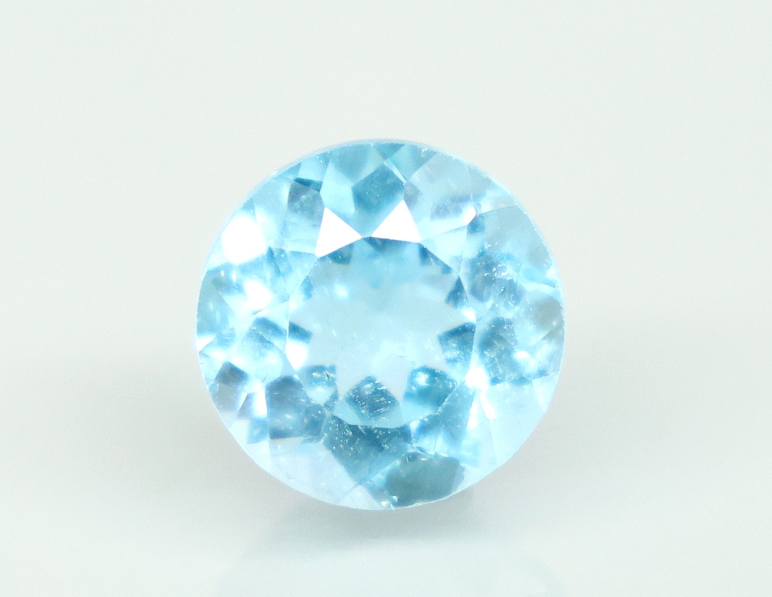 BLUE TOPAZ 4.92 Ct.