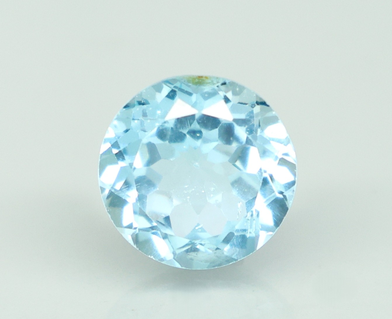 BLUE TOPAZ 6.13 Ct.