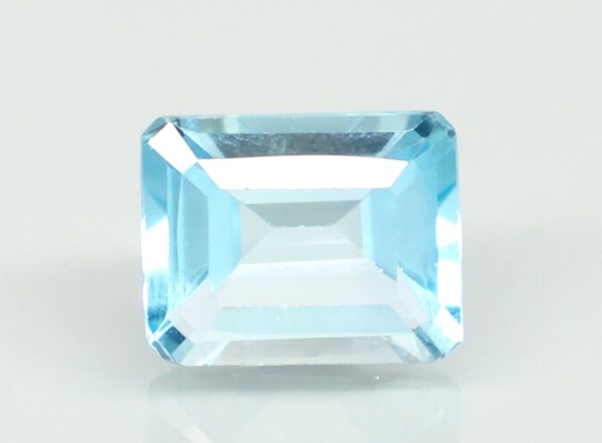 BLUE TOPAZ 5.06 Ct. 1 TPZ1449K 1 BLUE TOPAZ 5.06 Ct.